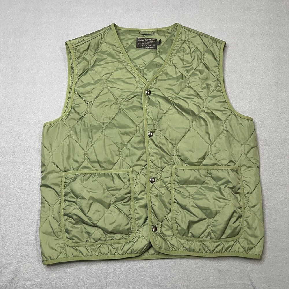 J.Crew Quilted Vest Men's Size XL Green Lightweight V-Neck Outdoor Snap Front